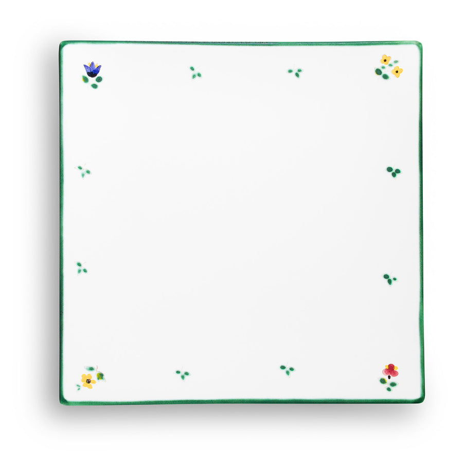 Dinner Plate Trend